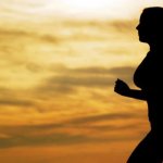 Running in the evenings and all about the benefits of evening jogging
