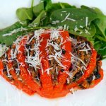 Stuffed tomatoes with mushrooms and minced turkey