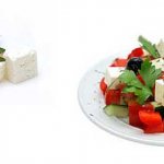 How many calories does Greek salad have?